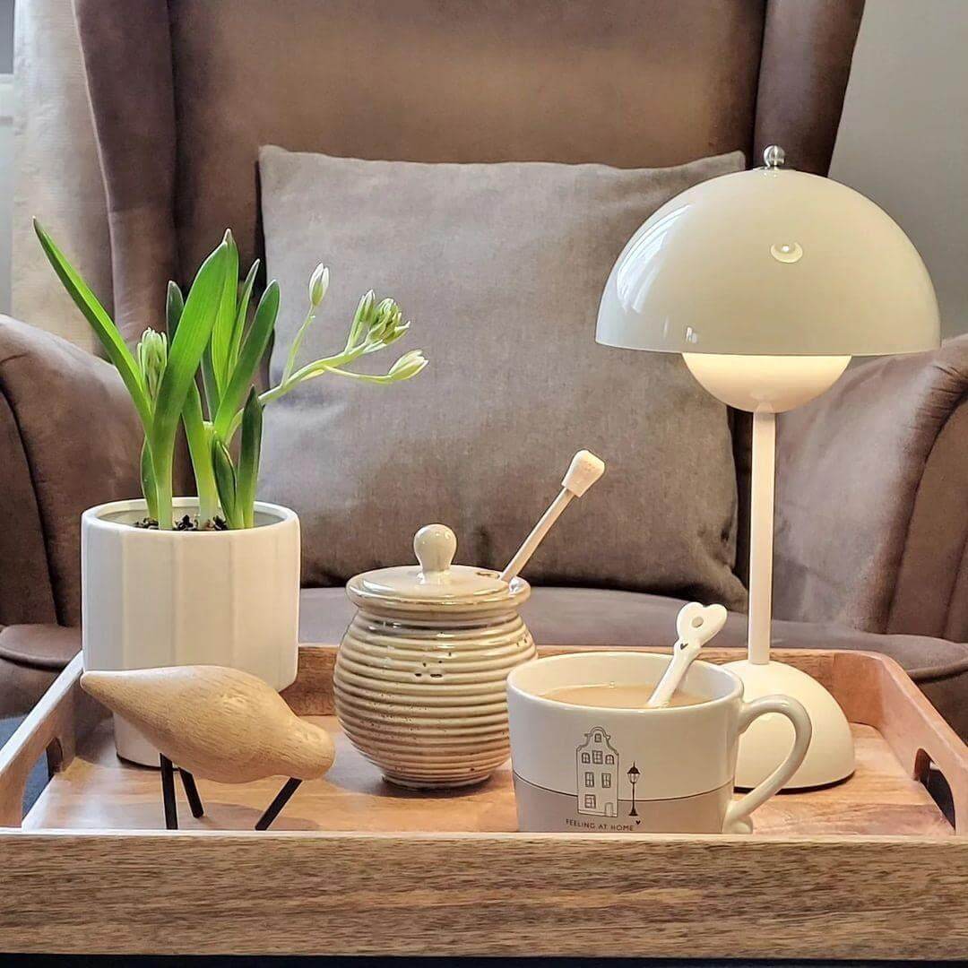 Capullo Portable Table Lamp - photo 4